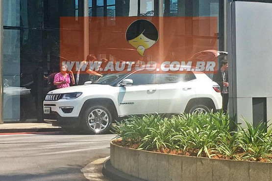 2017款Jeep指南者实车照 明年初亮相