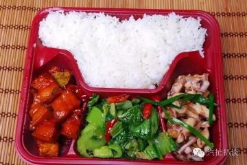 【扒】让小编带你吃遍北京4S店（上篇）