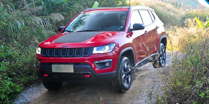 20万元SUV新选择 试驾JEEP全新指南者
