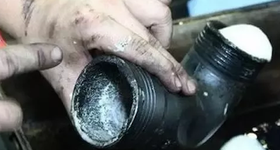 发动机积碳多，加添加剂真能清洁积碳吗?