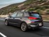 Hyundai-Elantra_GT-2018-800-02