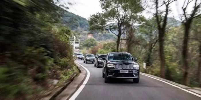试大切诺基 不妨买台Jeep体验别样人生！