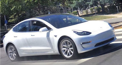 特斯拉Model3白色版谍照曝光 7月上市