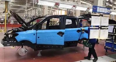“神车”出国门，印尼版宏光Confero S下线
