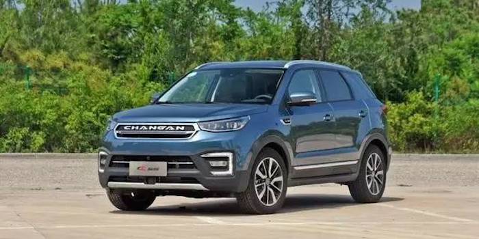 竞争对手瞄准途胜的长安CS55售价8.39万起，正式向合资开火