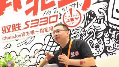 彭丽?。航逶κな鞘粲谀昵崛说钠放?！