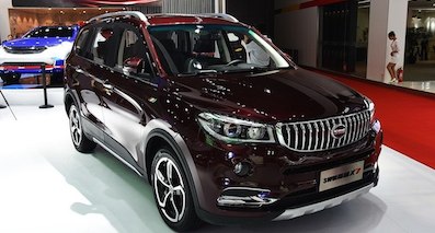 斯威X7自动挡车型上市 售价10.19万起