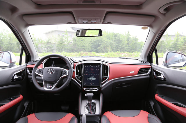 中华V3 2017款 1.5T AT旗舰型