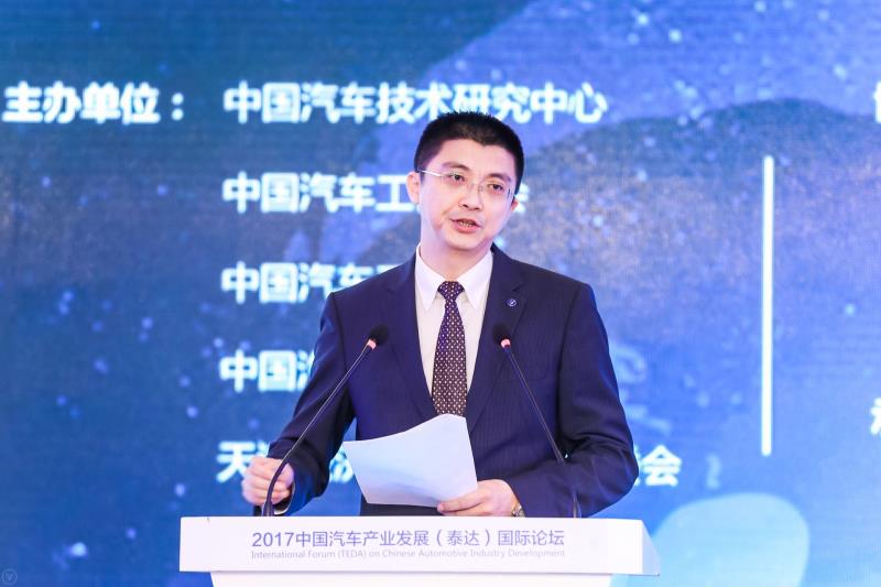 长安谭本宏：车企需要转型  新能源汽车是趋势