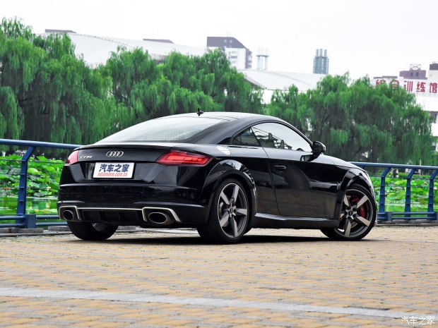 Audi Sport 奥迪TT RS 2017款 TT RS 2.5T Coupe