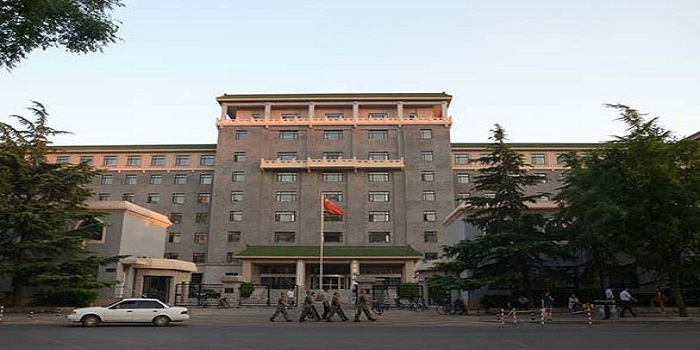 发改委：正制定新能源汽车创新发展战略和时间表