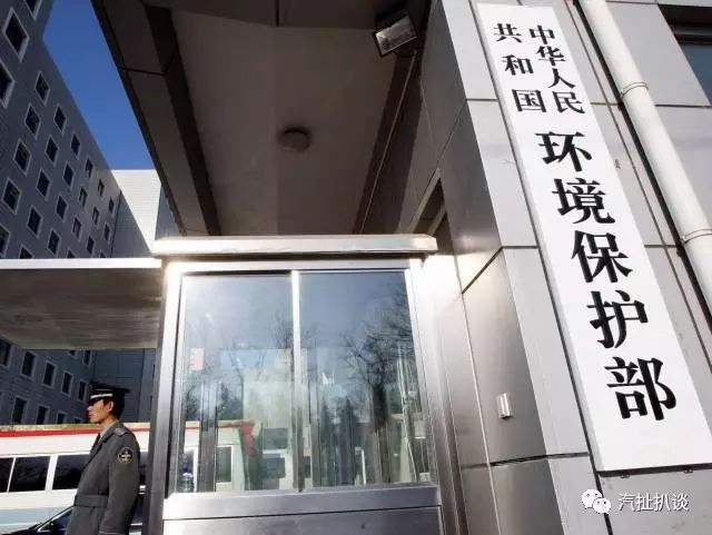 零部件引发车企“停产”?；?，背后的缘由值得深思