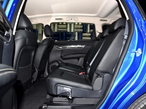 比亚迪 宋MAX 2017款 1.5T 自动互联尊贵型