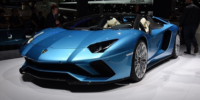 Aventador S敞篷版将于11月16日正式亮相