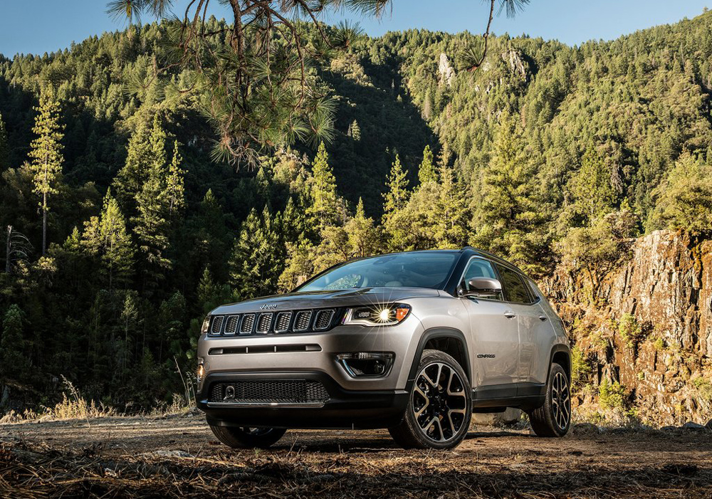 Jeep-Compass-2017-1024-03.jpg
