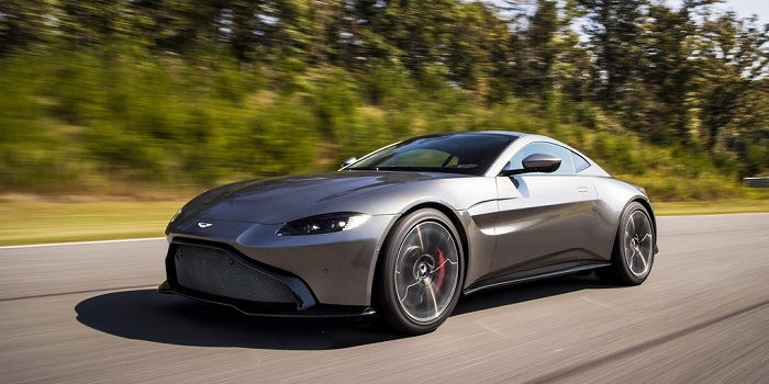 Aston Martin-Vantage