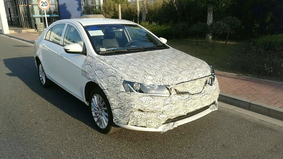 续航增加全新造型 2018款帝豪EV谍照曝光
