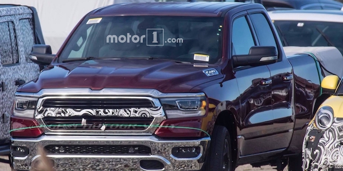 大面积镀铬装饰 全新道奇Ram 1500谍照曝光