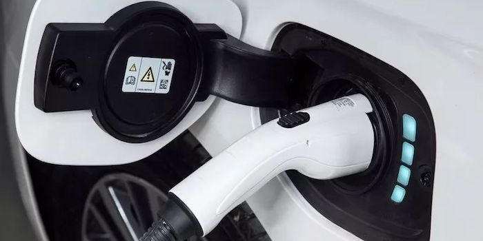 边走边思 | 燃料电池汽车 轻轻而来款款而至