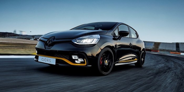 庆祝F1 40周年 雷诺Clio R.S.18特别车型官图