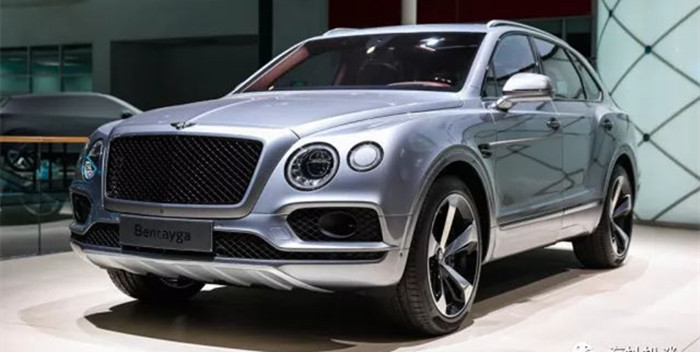 添越SUV V8车型北京车展首发 售价268万元