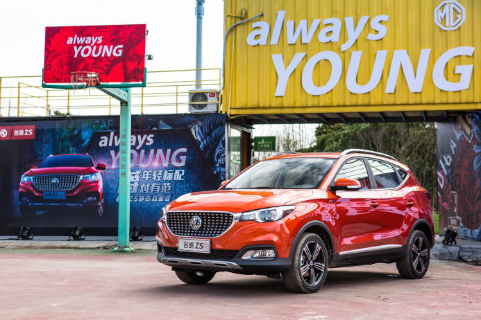 “年轻人首选的热门SUV” 名爵ZS又过万了