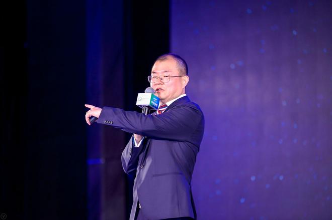 蓝皮书论坛主席贾可：让焦虑消散 让梦想高飞