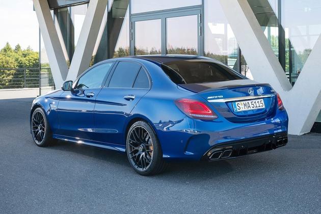AMG新款C 63 S车系官图发布 搭4.0T V8动力/3.9秒“破百”