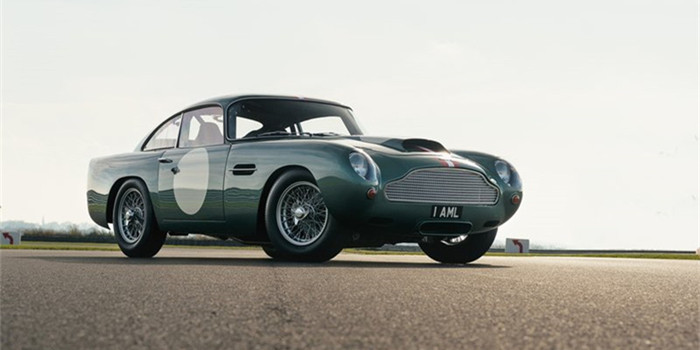 Aston Martin DB4 GT Continuation