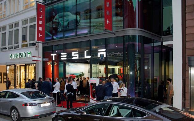 特斯拉大股东富达基金二季度大举减持20%