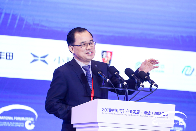 朱华荣：车企跨界企业之间的竞合关系会更加明显