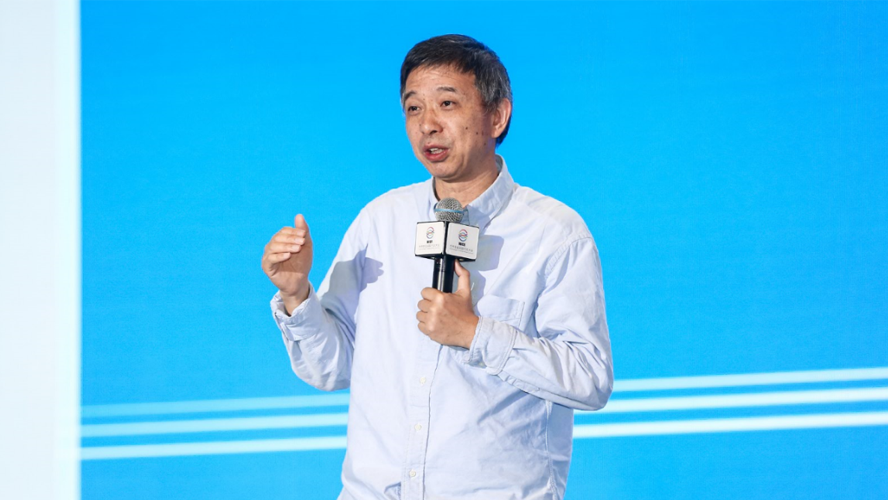 王坚：智能、网联实际上是两个不同的概念
