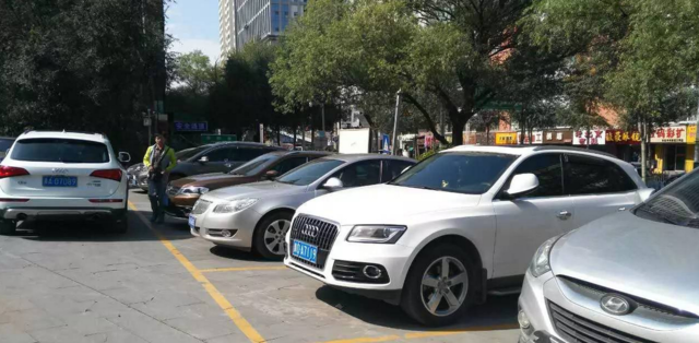 99%人都不知道 自动挡停车不要挂P挡后就走