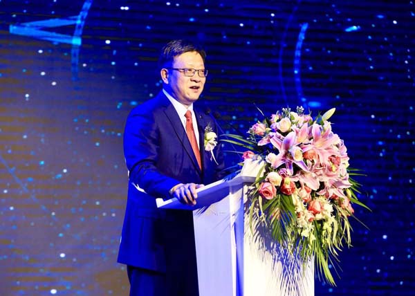 上汽红岩2019年营销商务年会在博鳌隆重举行