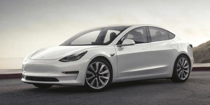 特斯拉计划交付Model 3 起售价49.9万元 