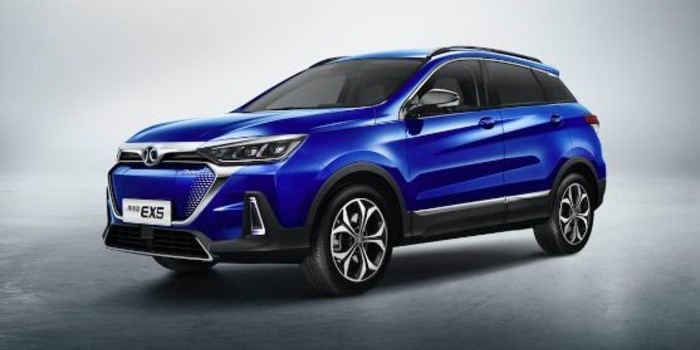 定位纯电动紧凑SUV 北汽新能源EX5即将上市
