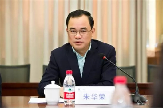 长安汽车，两会汽车,朱华荣两会
