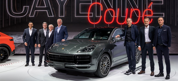 全新Cayenne Coupé在上海车展完成亚洲首秀