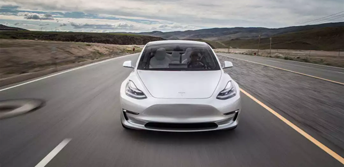 Model 3国产或32.8万起售 这样就能大卖？