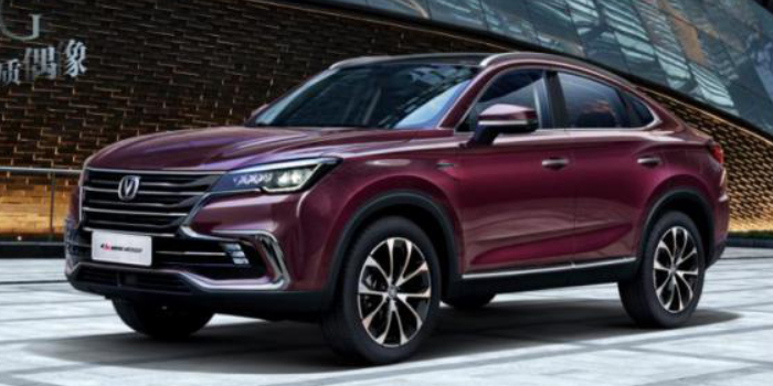 CS85 COUPE 1.5T车型上市 售价11.99万起