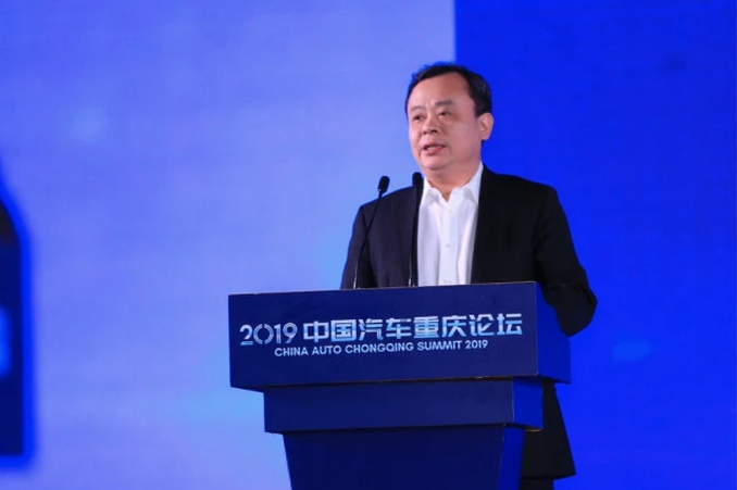王侠：汽车市场下滑 最坏的时代依旧有最好的机会