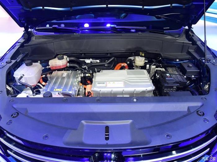 新车，东风风光E3,东风风光小型纯电动SUV