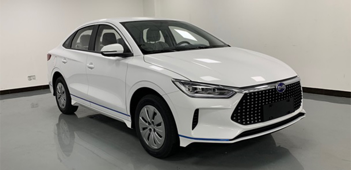 比亚迪e3年内上市 NEDC里程达405km