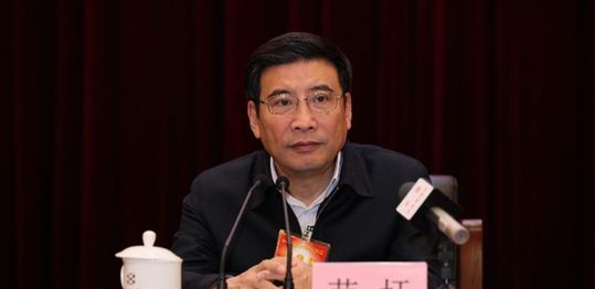 苗圩：对我国智能网联汽车发展的四点建议