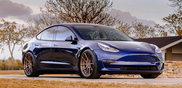 续航达322英里 长续航Model3涨价500美元