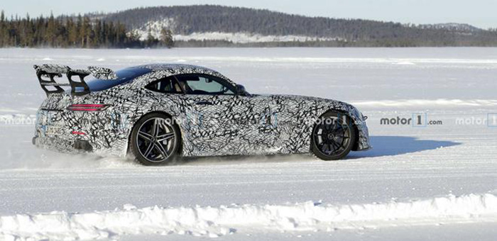 新款奔驰AMG GT-R已进入最终测试阶段