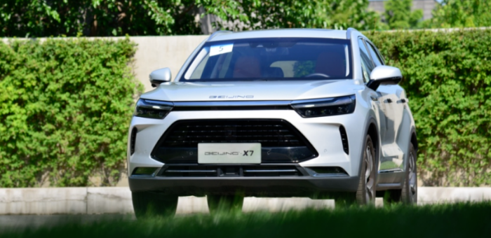同级最宽车身 BEIJING X7的新生代玩法