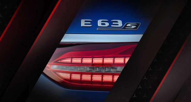 最大功率612马力 AMG E 63 S预告图发布