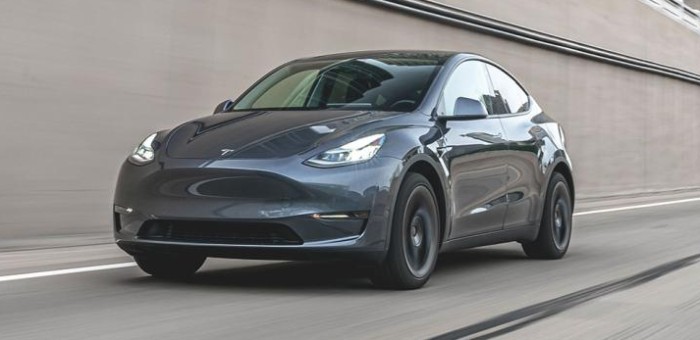 加2万升级7座版 Model Y 7座版11月投产
