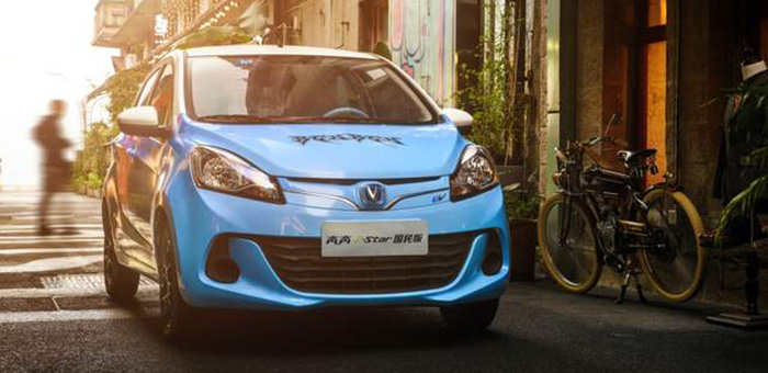 PK宏光mini EV，奔奔E-Star国民版2.98万起